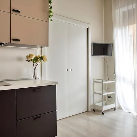 Joivy Vibrant 2Bed Apt With Balcony Milan Exterior photo